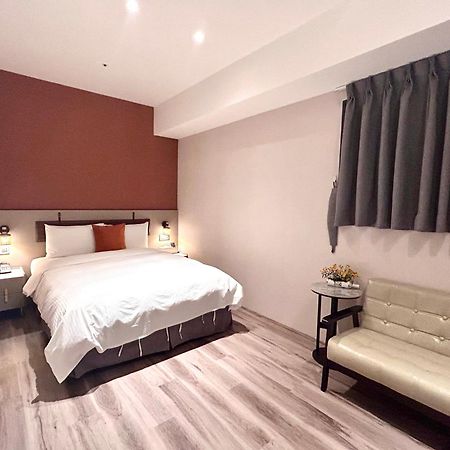 Fun Stay Inn Ximen Tajpej Buitenkant foto