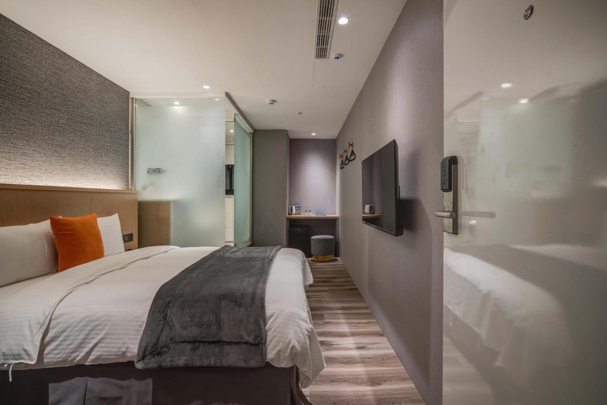 Fun Stay Inn Ximen Tajpej Buitenkant foto