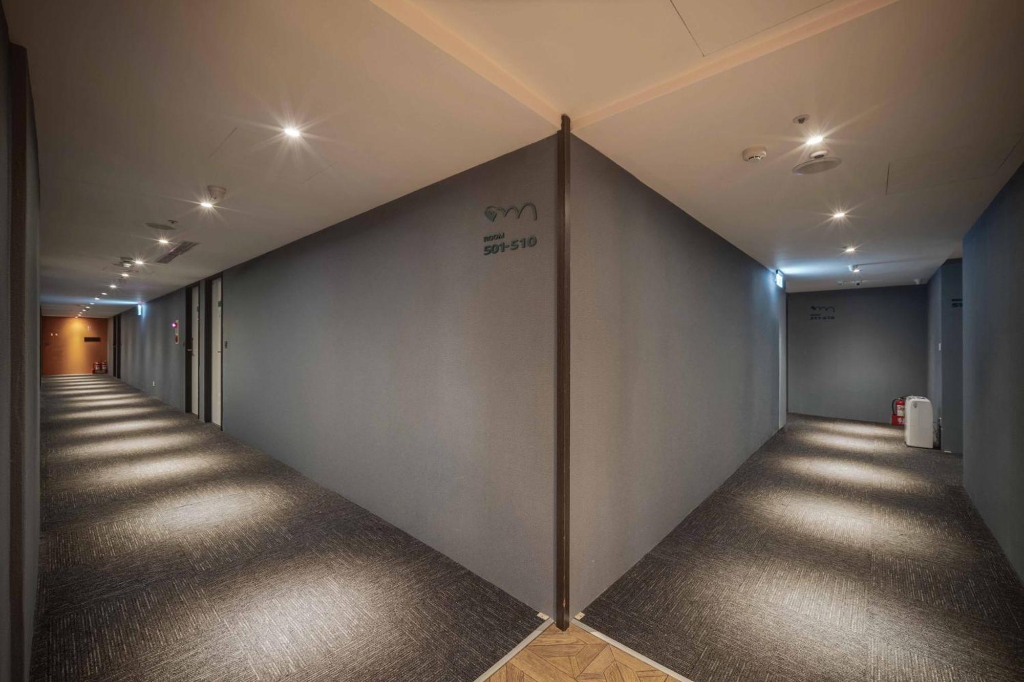 Fun Stay Inn Ximen Tajpej Buitenkant foto