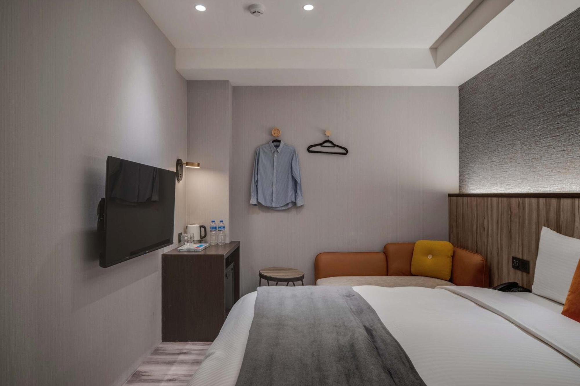 Fun Stay Inn Ximen Tajpej Buitenkant foto