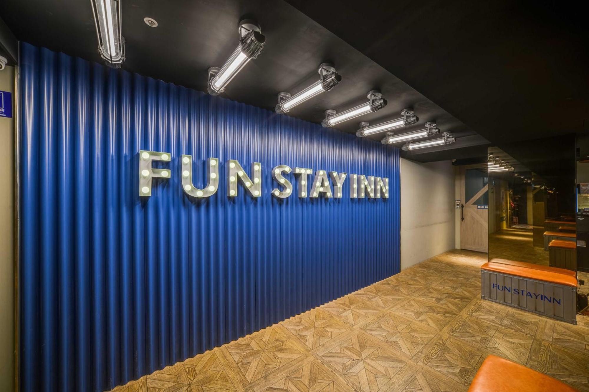 Fun Stay Inn Ximen Tajpej Buitenkant foto