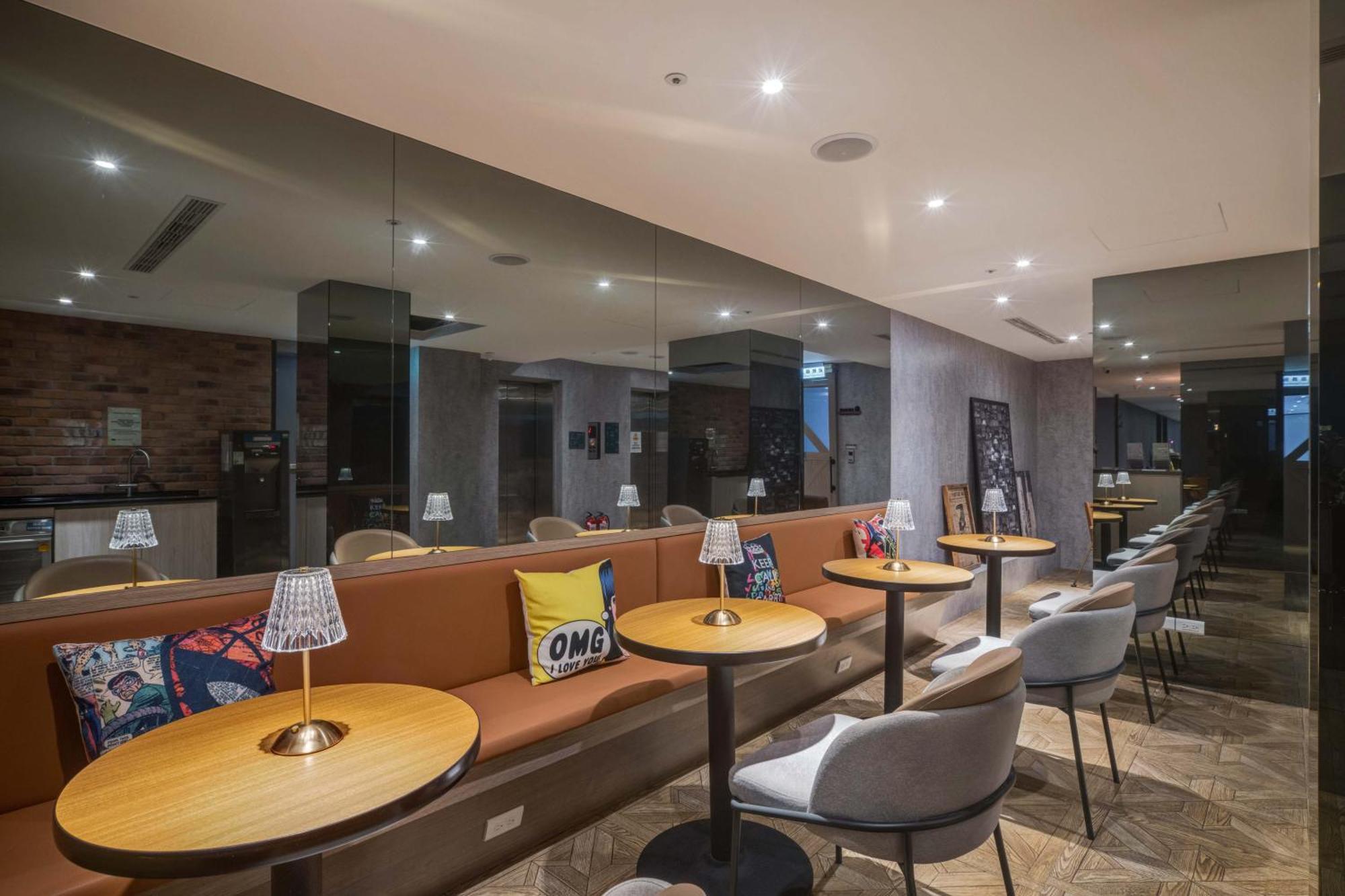 Fun Stay Inn Ximen Tajpej Buitenkant foto